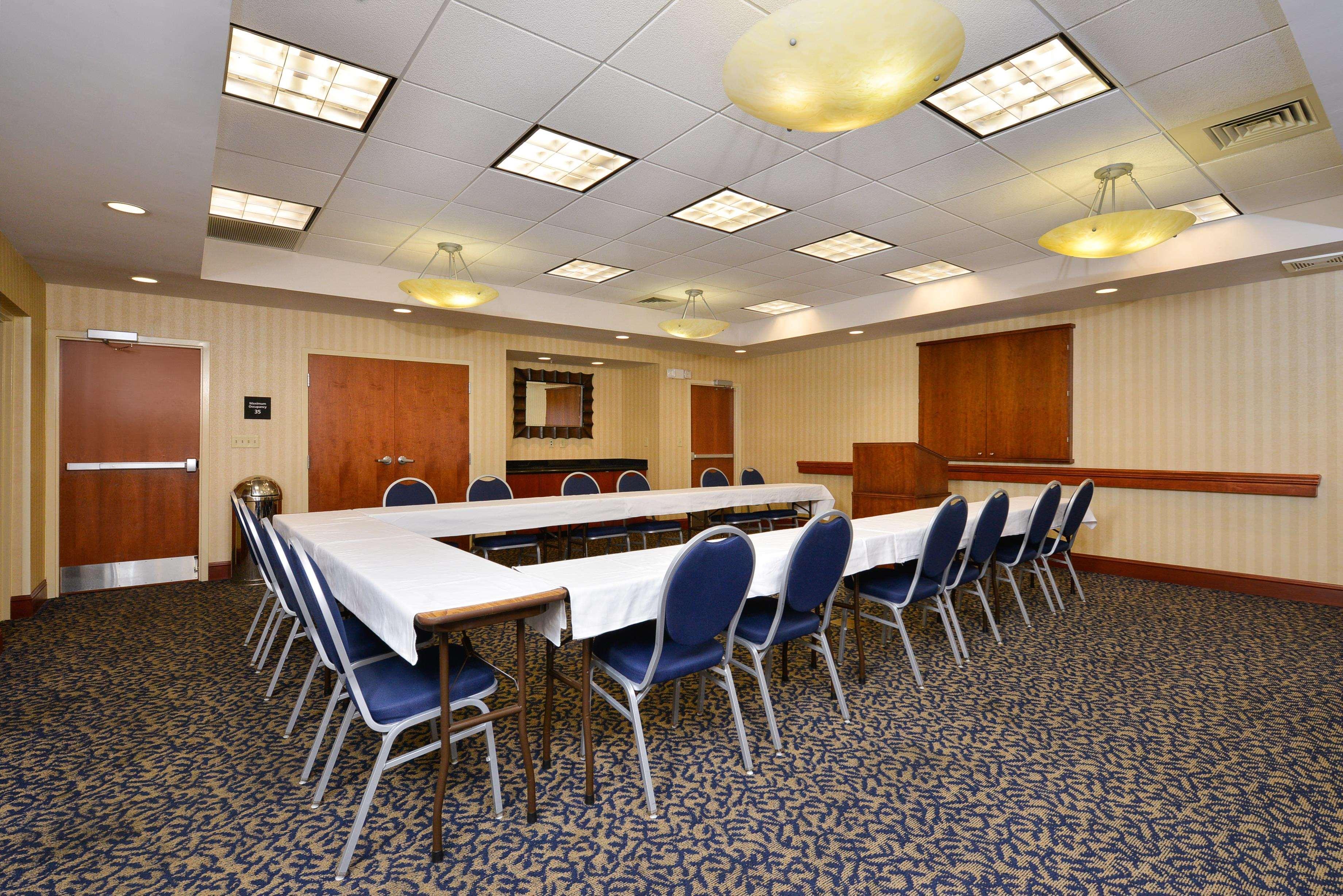 Hampton Inn Farmville Buitenkant foto