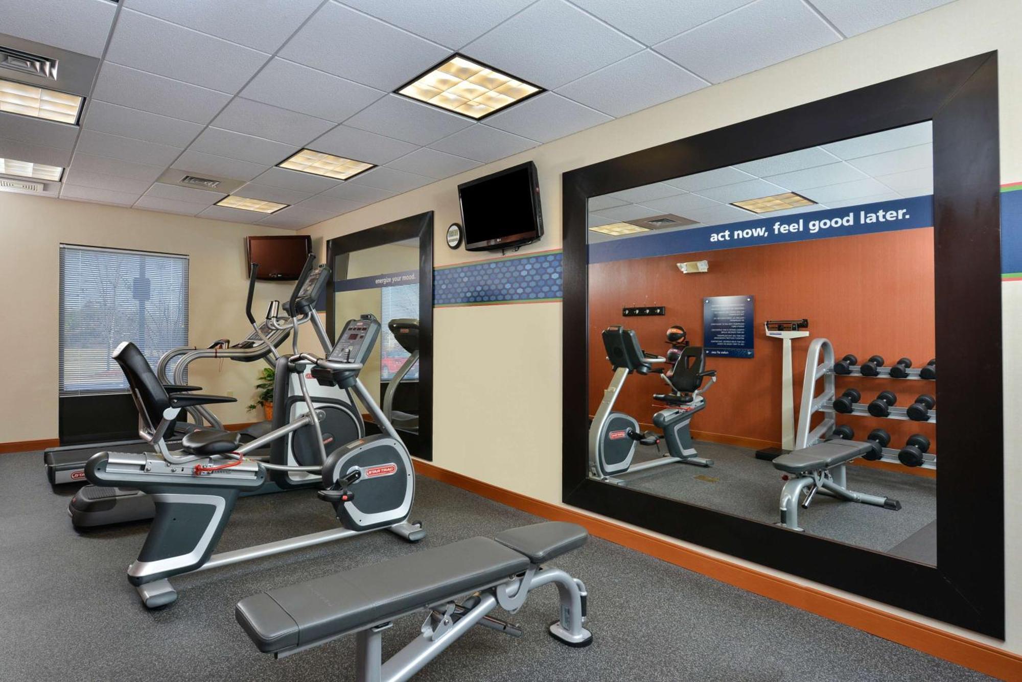 Hampton Inn Farmville Buitenkant foto